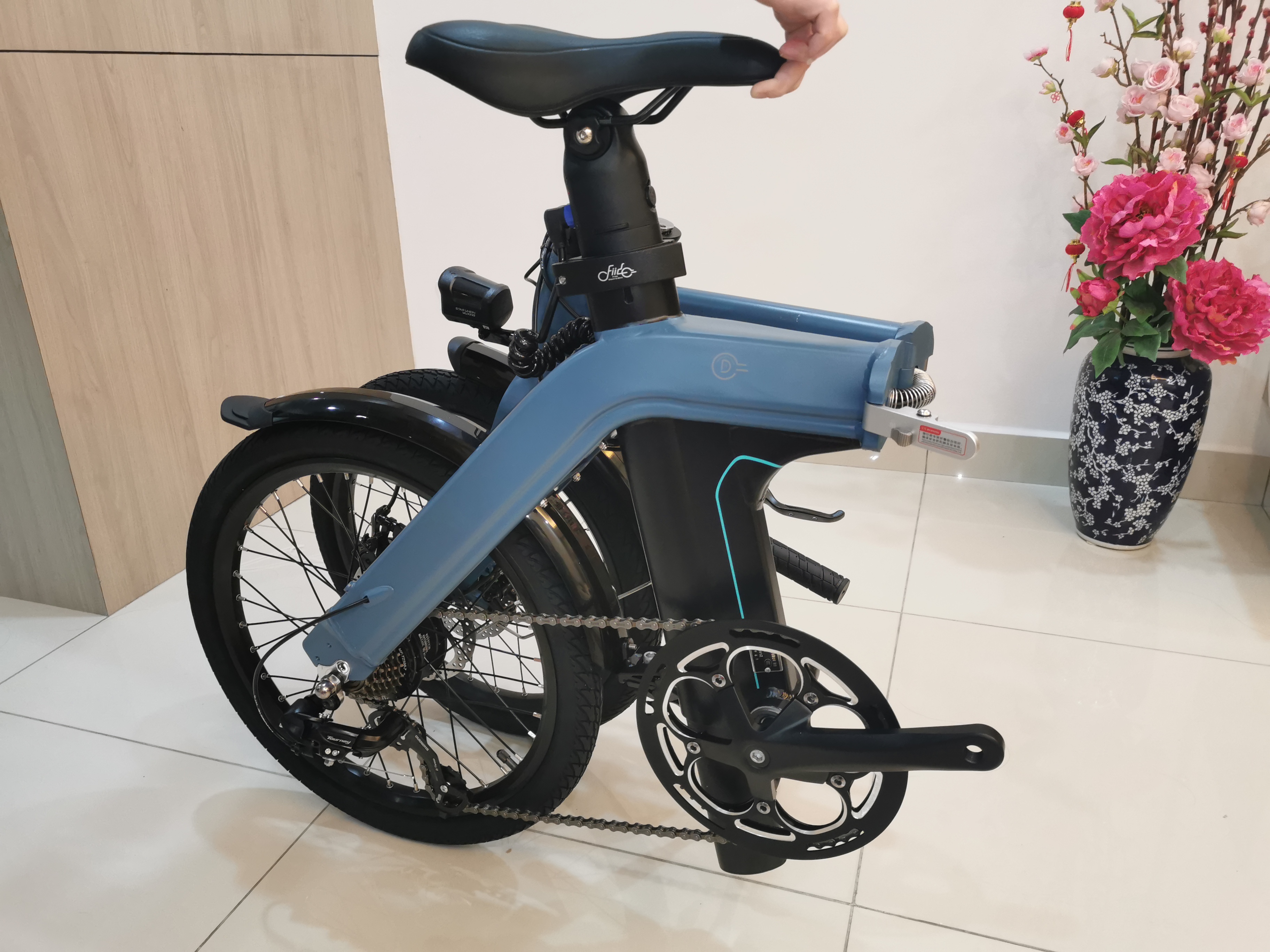 XE ĐẠP ĐIỆN GẤP GỌN CAO CẤP FIIDO D11