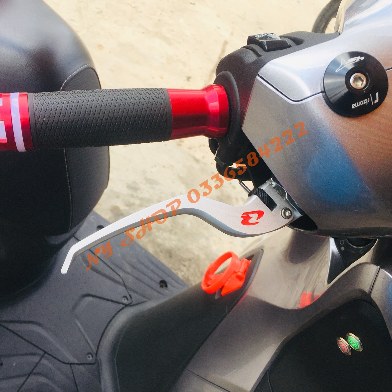 ỐC BỊT CHÂN GƯƠNG SH 2020 - 2021 ( GIÁ 1 CHIẾC)