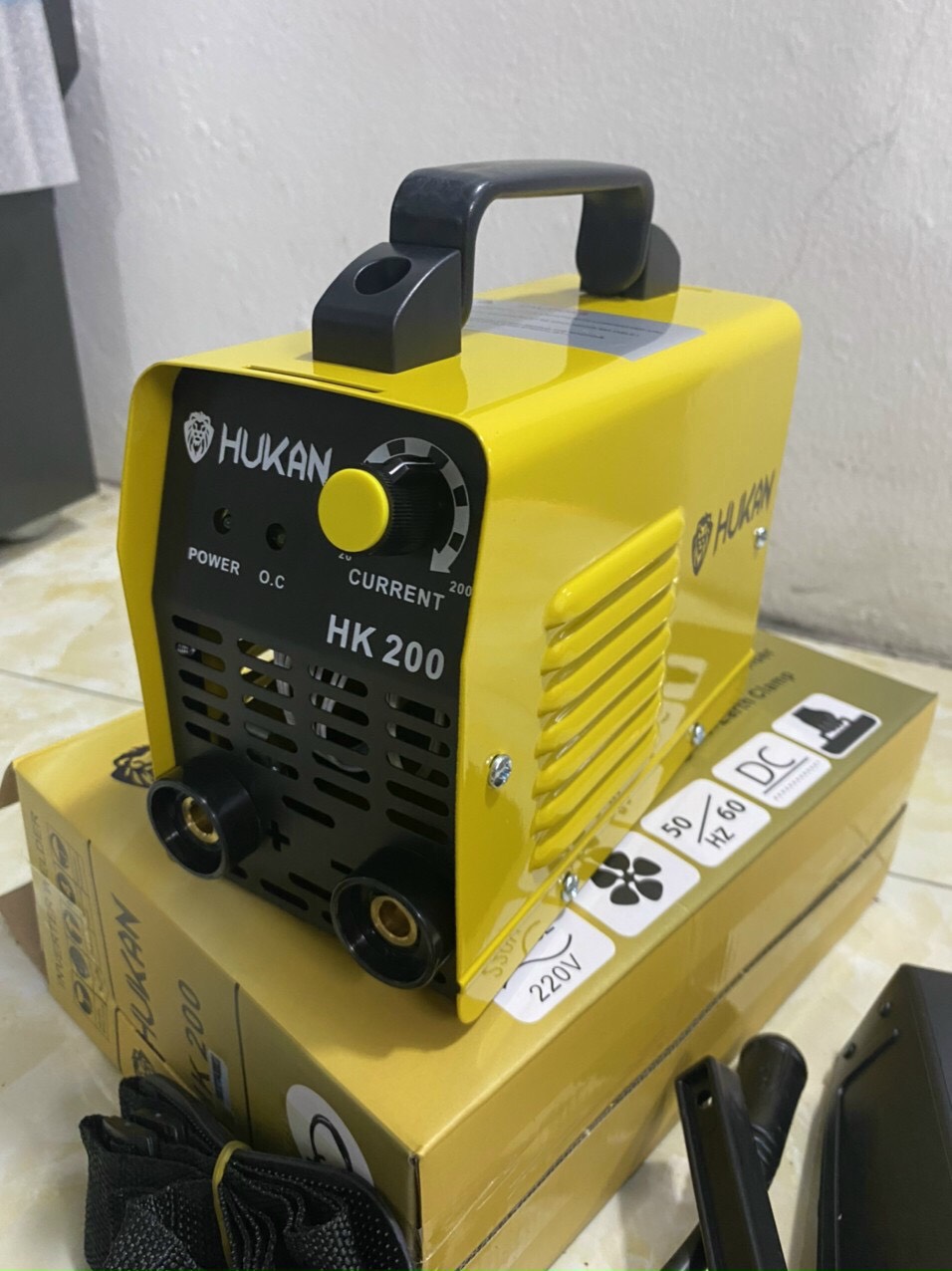 Máy hàn điện tử máy hàn que gia đình hukan arc-200 hàn que 2.5-3.2 bảo hành 12 tháng