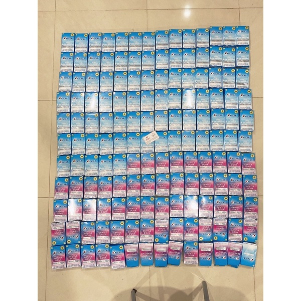 Miếng Dán Trắng Răng Crest 3D White Sensitive mẫu mới (Gentle Doux Whitestrips) - FULLBOX - CHO RĂNG NH