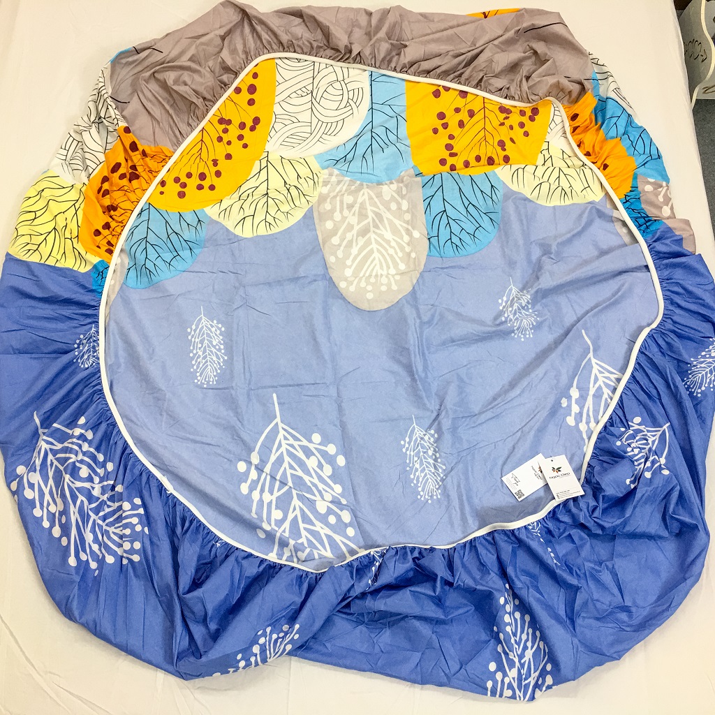 Trọn bộ 4 món ga gối poly cotton ( 1 ga giường + 2 vỏ gối nằm + vò gối ôm) mẫu Lá Cọ