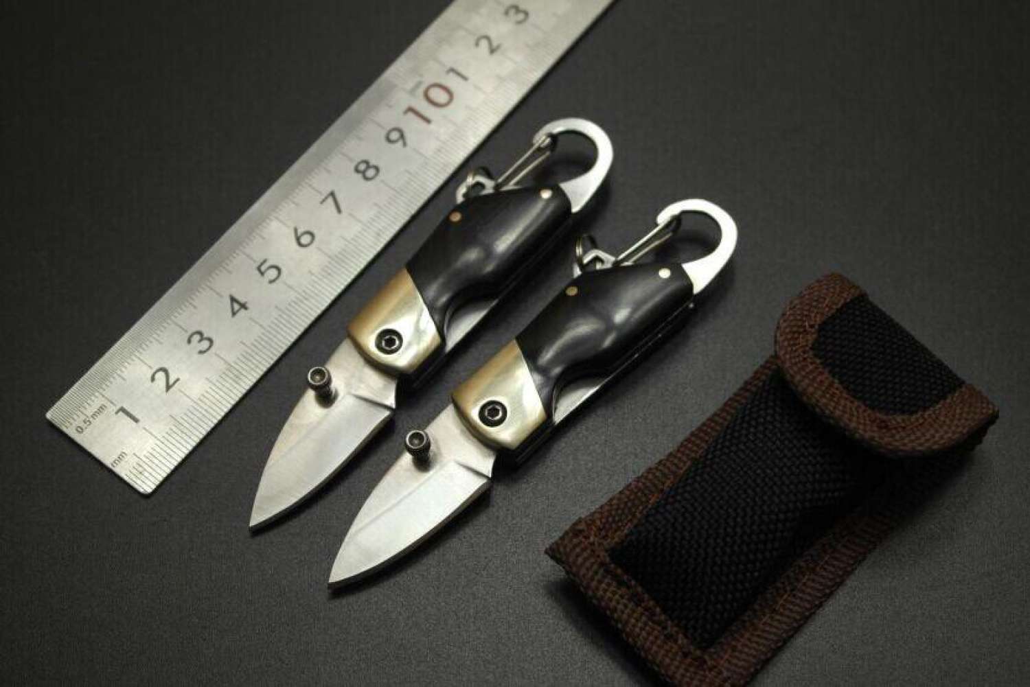 [Rẻ]Móc khóa kèm dao mini