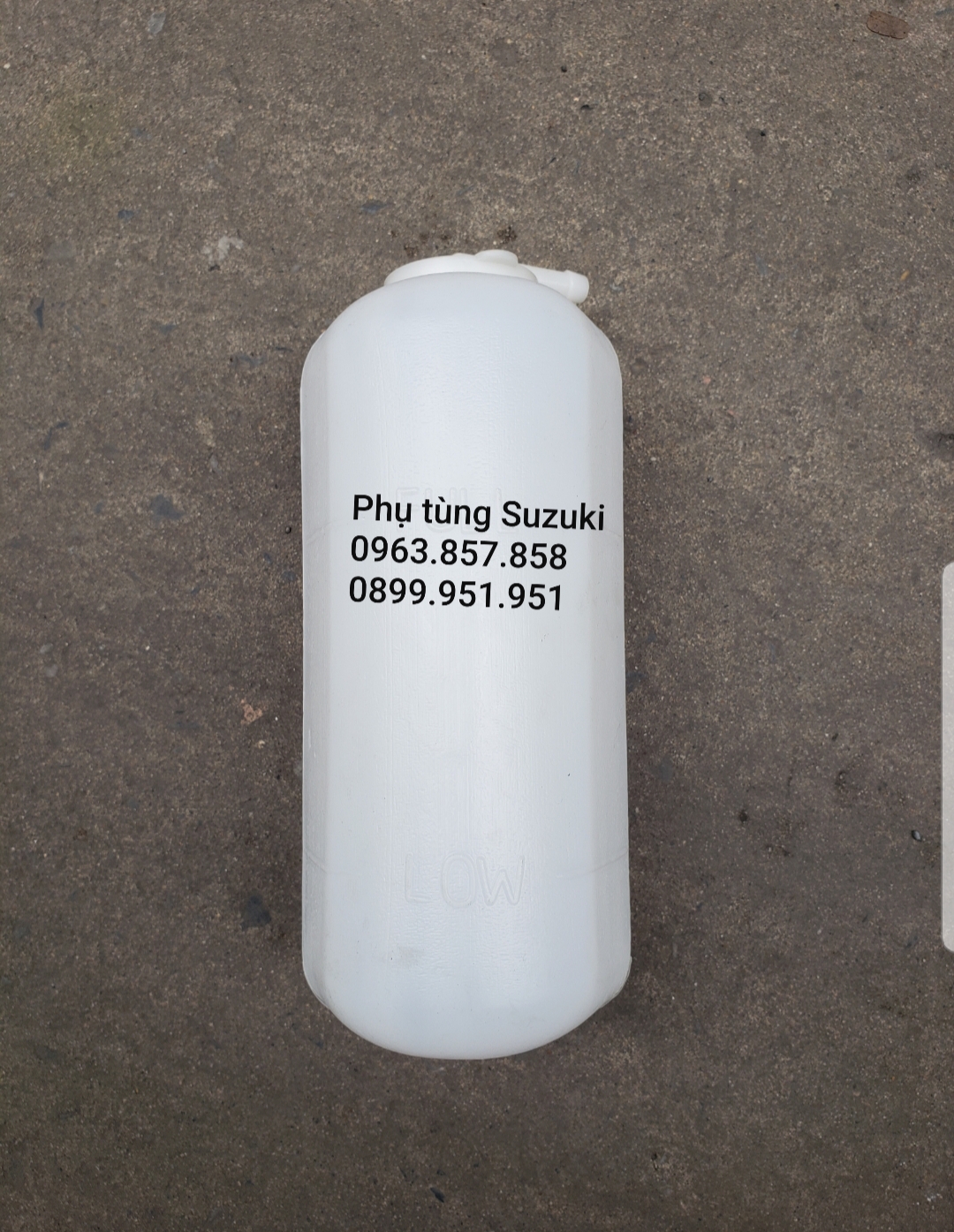 Bình nước phụ SUZUKI 500Kg và SUZUKI 7 chỗ