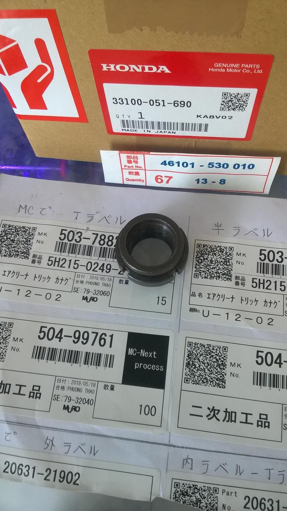 óc chén cổ xe honda 67- màu đen
