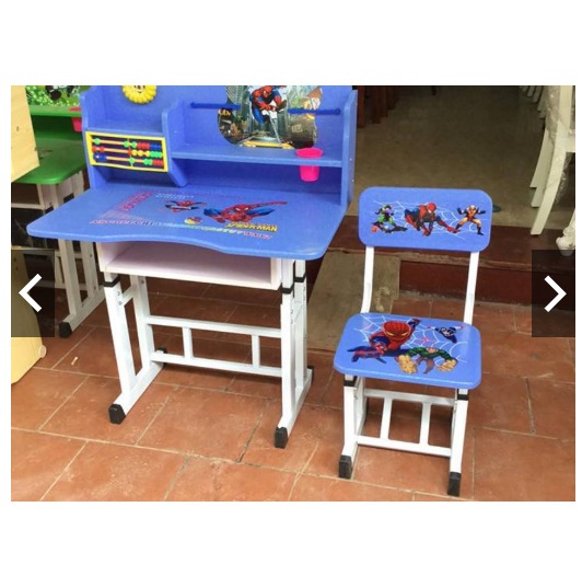 Bàn học sinh cho học sinh cấp 1 (có bảng tính + chữ cái + bảng cửu chương)