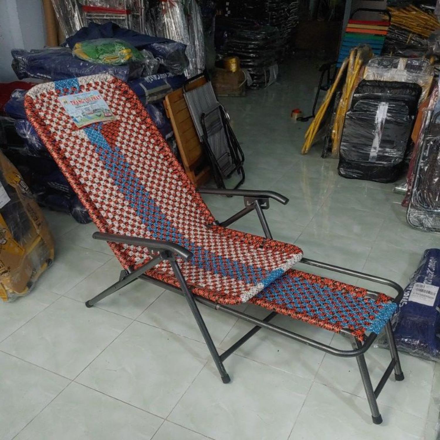 Ghế bố có vĩ gác chân ( since 1984)( khung thép )