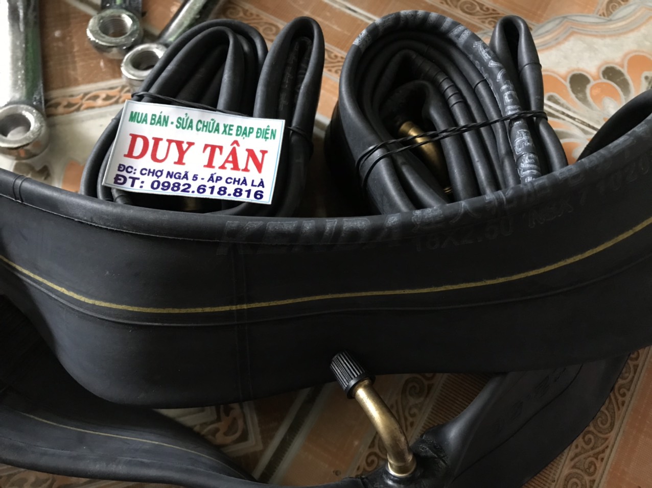 ruột xe đạp điện 18 x 2.50  kenda - chengshin