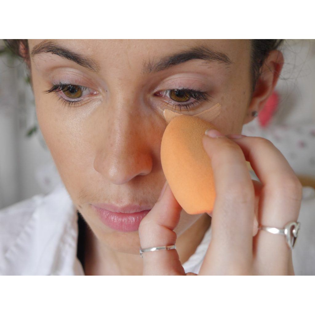 [HCM]Bông mút trang điểm Real Techniques Base Miracle Complexion Sponge (mẫu mới)