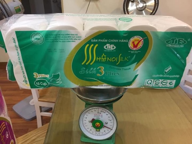 GIẤY VỆ SINH HÀ NỘI SILK 3 LỚP 1.6KG