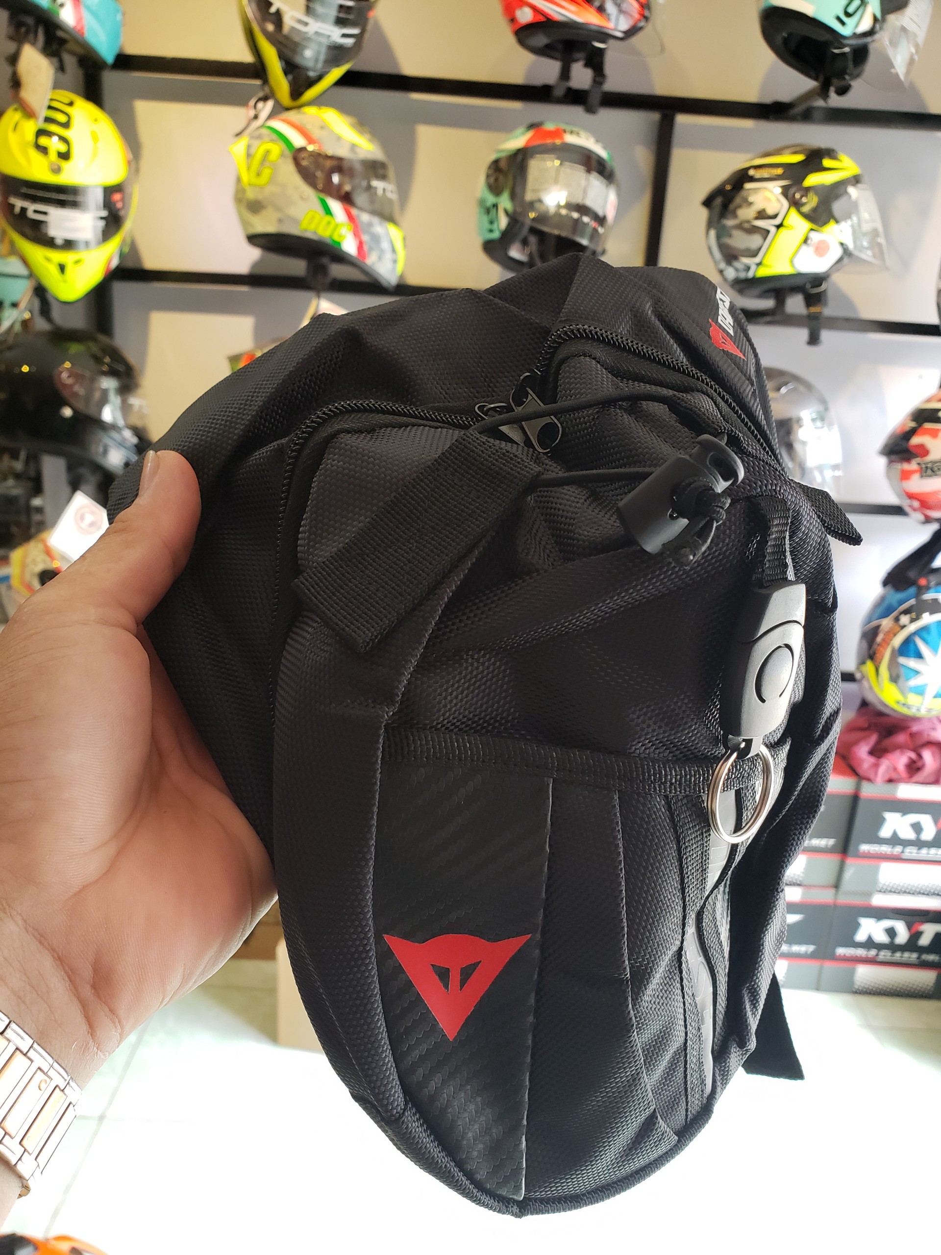 Túi đeo đùi Dainese