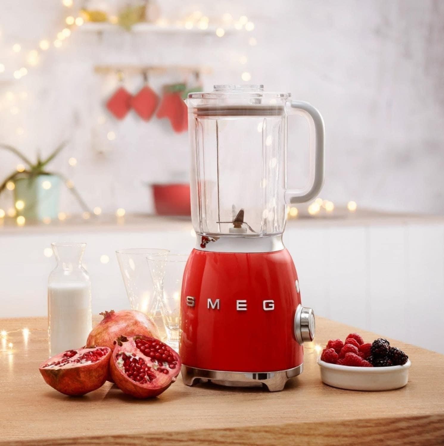 Máy xay sinh tố Smeg