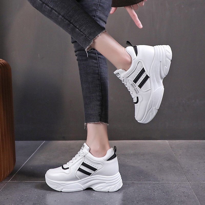 GIẦY THỂ THAO ĐỘN ĐẾ 2 VẠCH MÃ R6