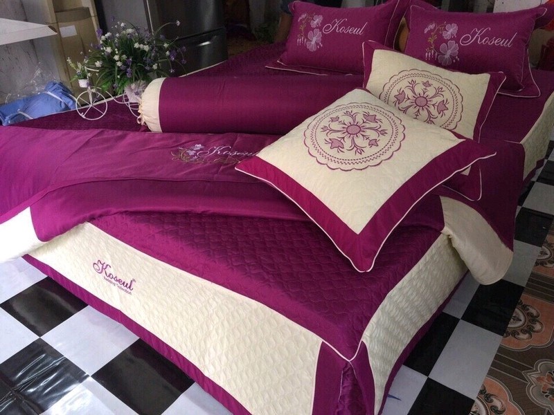 Bộ chăn ga gối phủ 7 món cao cấp trần bông 1m6 x2m màu đỏ tặng 1 dra/ga thun lạnh