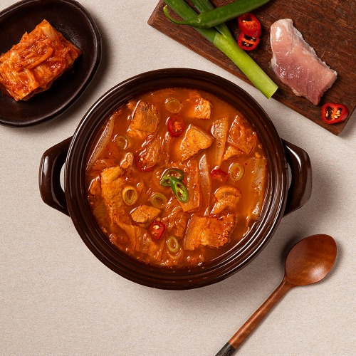 [SHIP HCM] Kim chi cải thảo cắt lát Ông Kim's Bibigo
