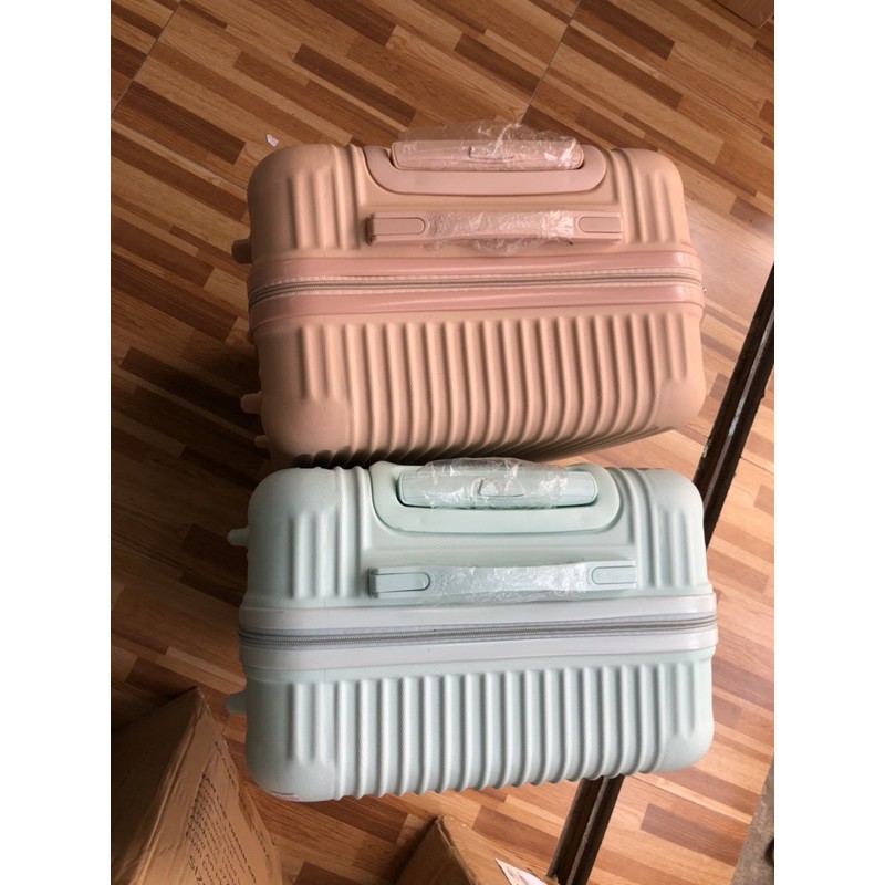 Vali đồng màu size 24