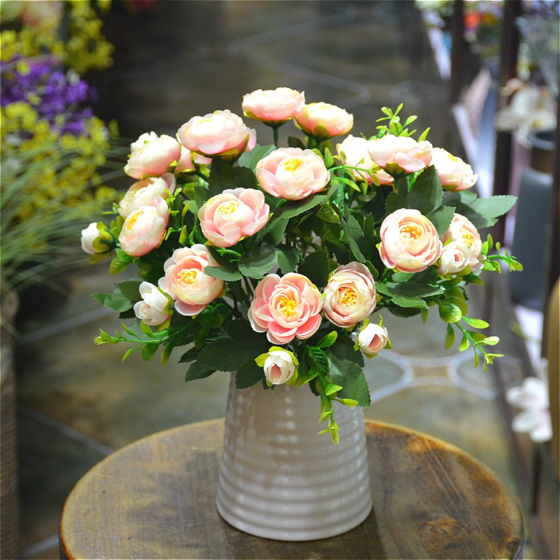 Hoa giả, cành 6 bông hoa hồng trà Châu Âu nhụy vàng trang trí tuyệt đẹp