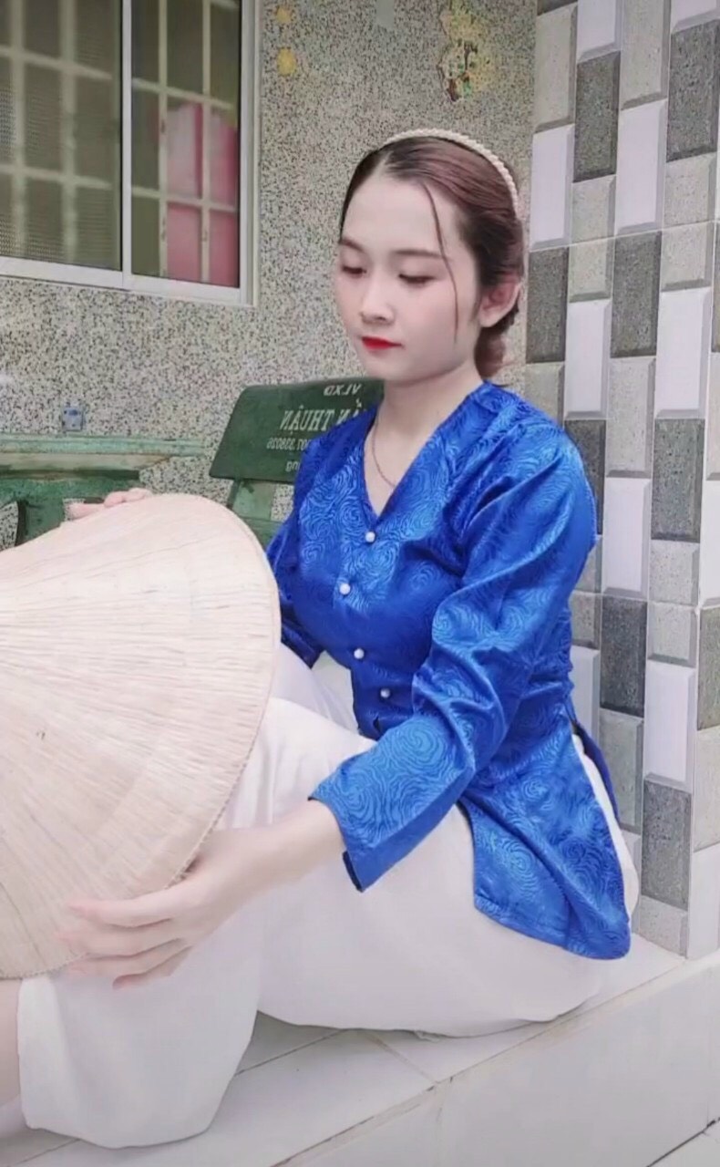 ÁO BÀ BA GẤM ĐÔNG HƯNG ( KÈM QUẦN )
