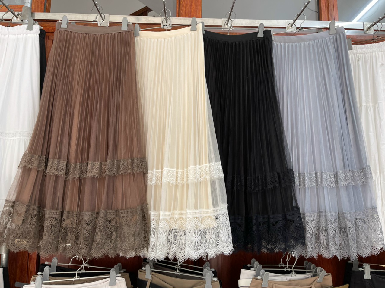 Chân váy voan ly - có thể mặc 2 kiểu khác nhau