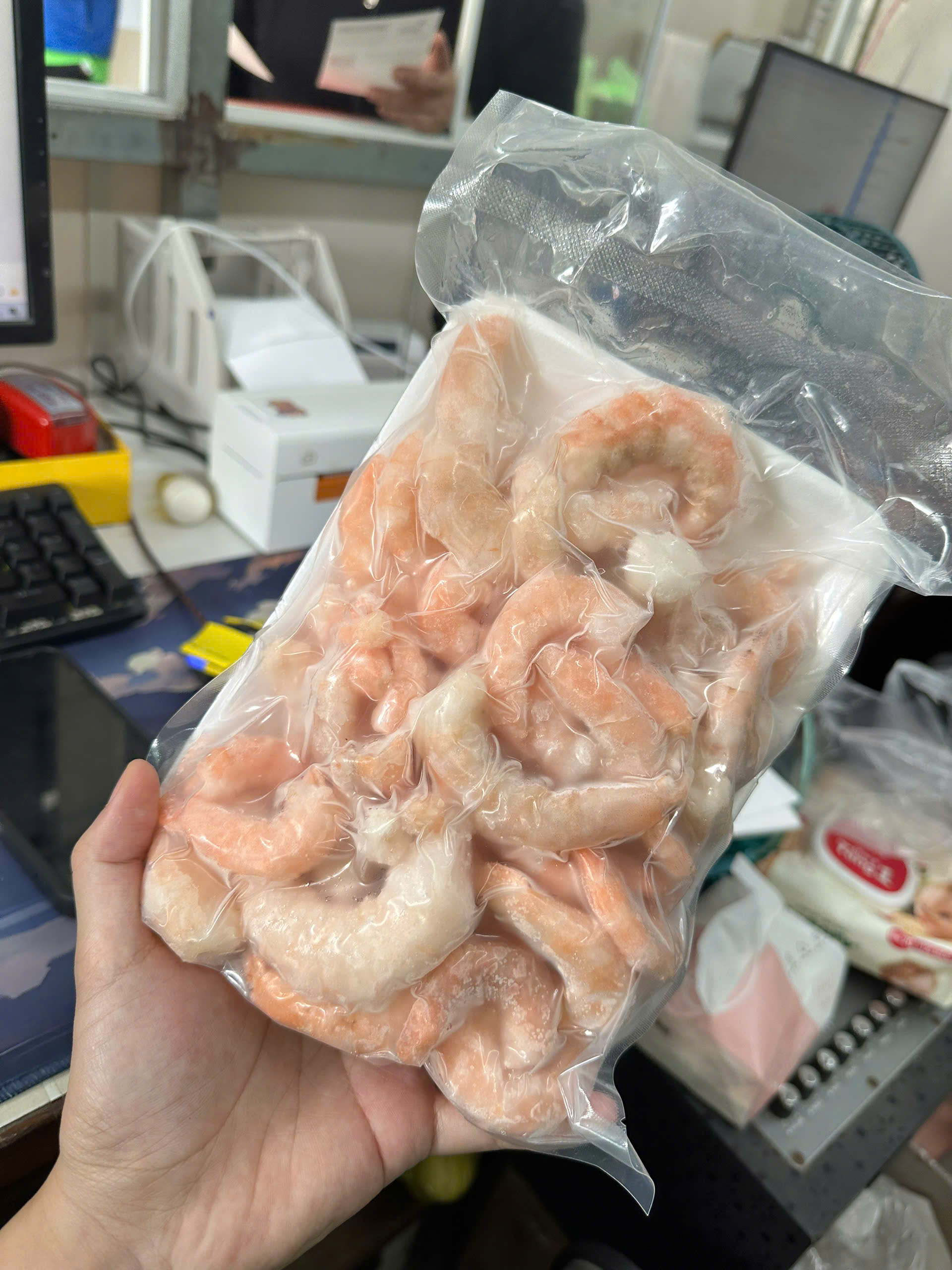 Tôm nõn bóc vỏ hàng loại ngon 500gr (giao tphcm)