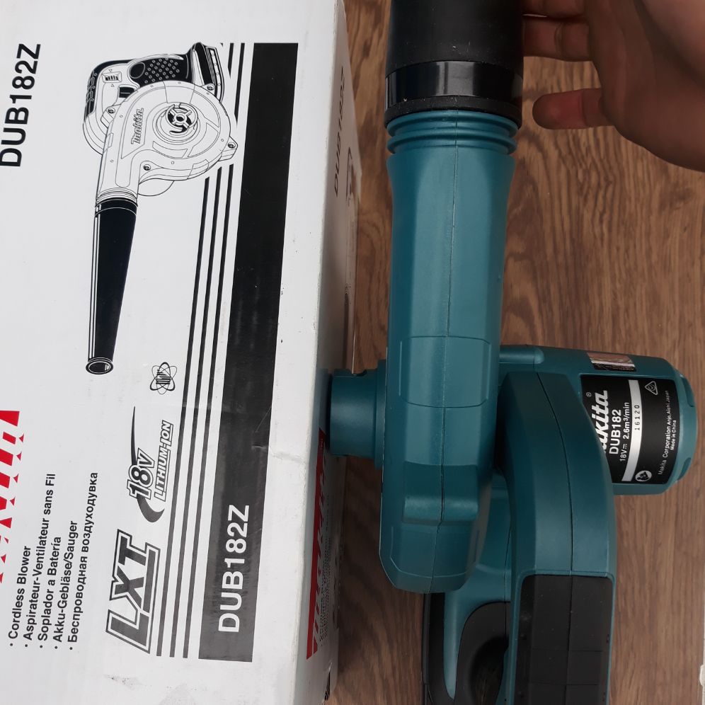 máy thổi bụi  makita pin