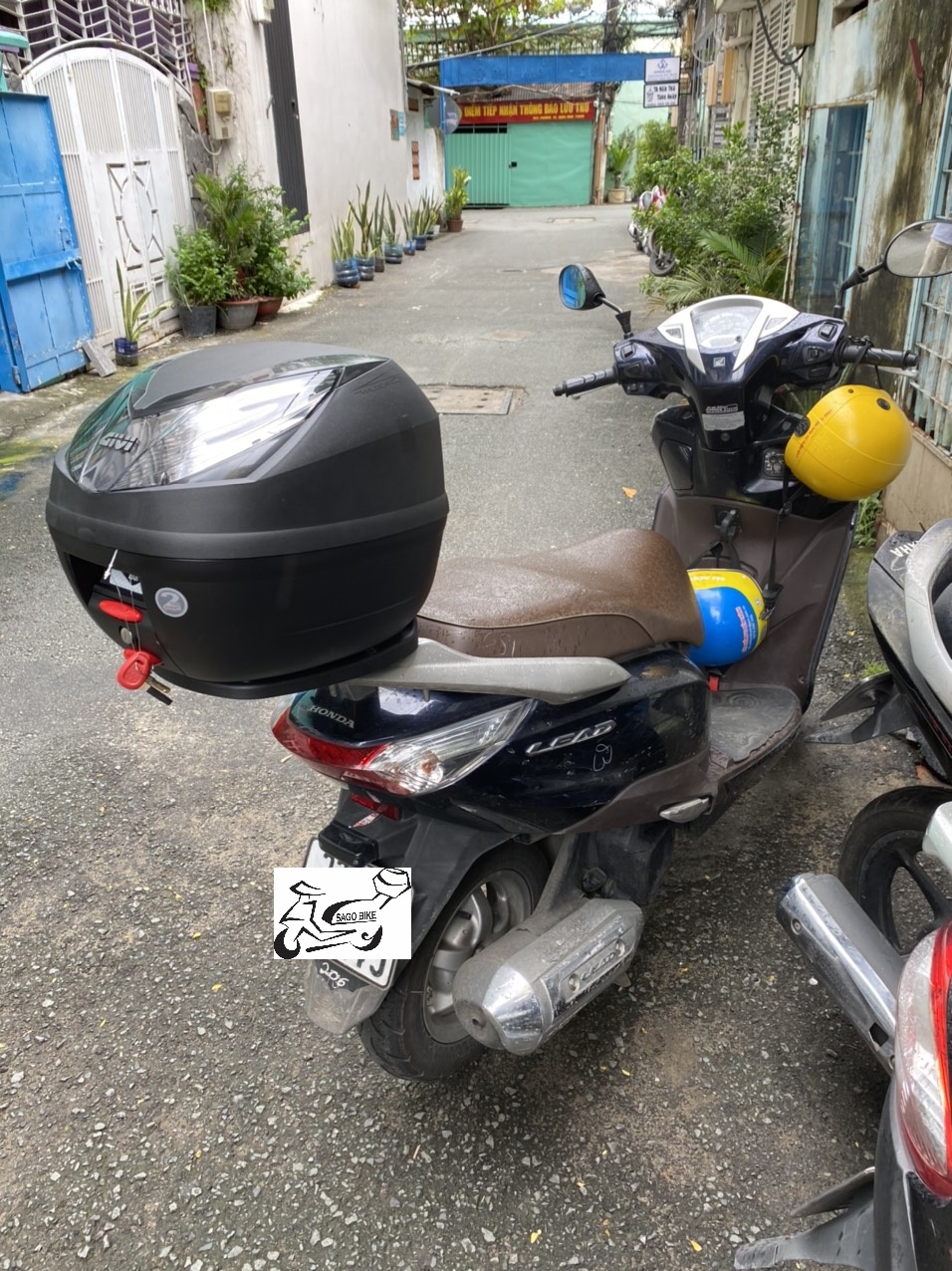 [HCM]Thùng givi mẫu E250N2 găn cho xe Lead