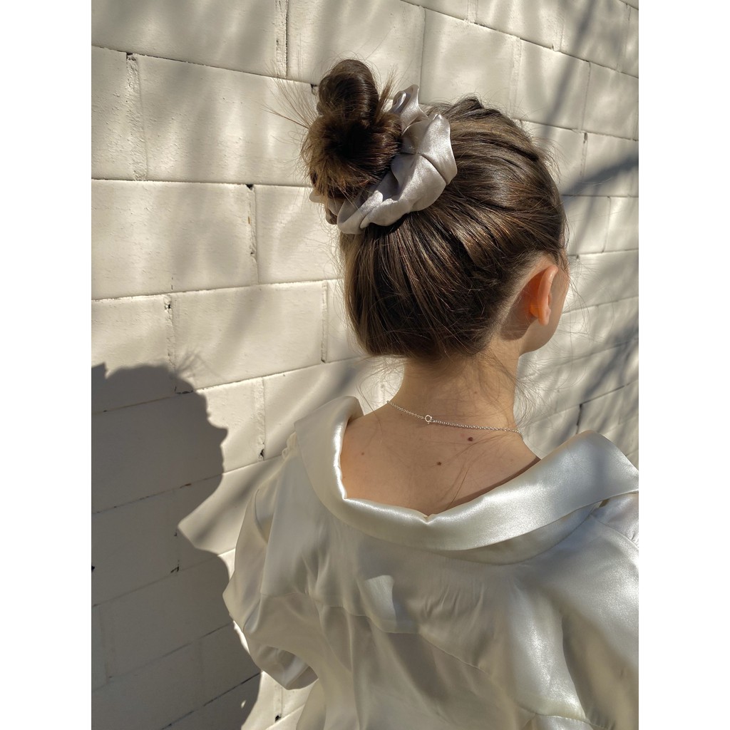 [NHIỀU MÀU] Cột tóc Scrunchie lụa satin bóng xinh xắn chọn màu ngẫu nhiên