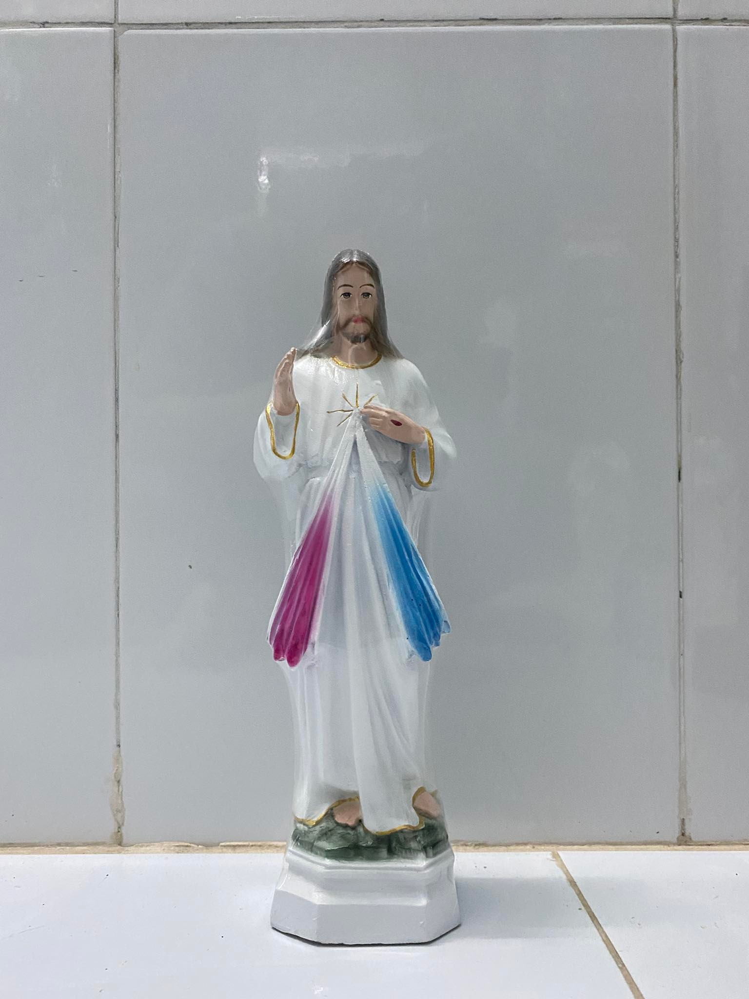 330. Chúa thương xót 25cm