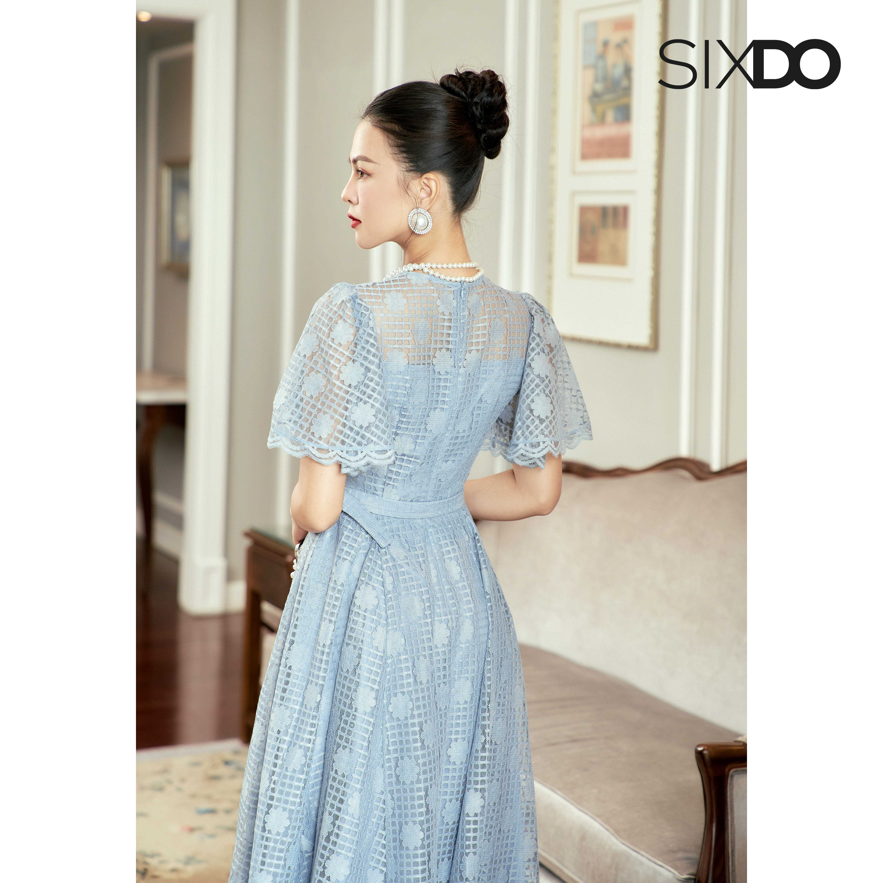 Đầm ren xanh xám tay phồng SIXDO (Blue-grey Floral Midi Lace Dress)