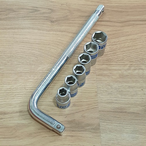 Bộ dụng cụ gồm cần siết 1/2 chữ l + 6 đầu tuýp lục giác 1/2 size 10-12-13-14-17-19mm