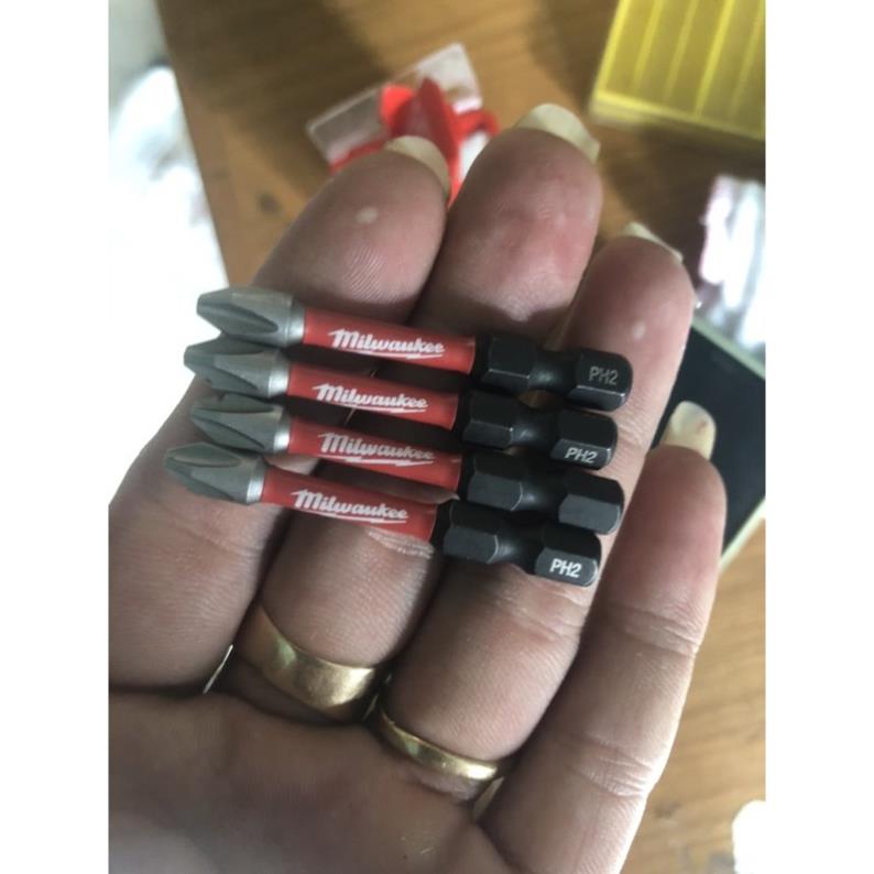 mủi vít milwaukee ph2 hàng nhập Mỹ siêu cứng