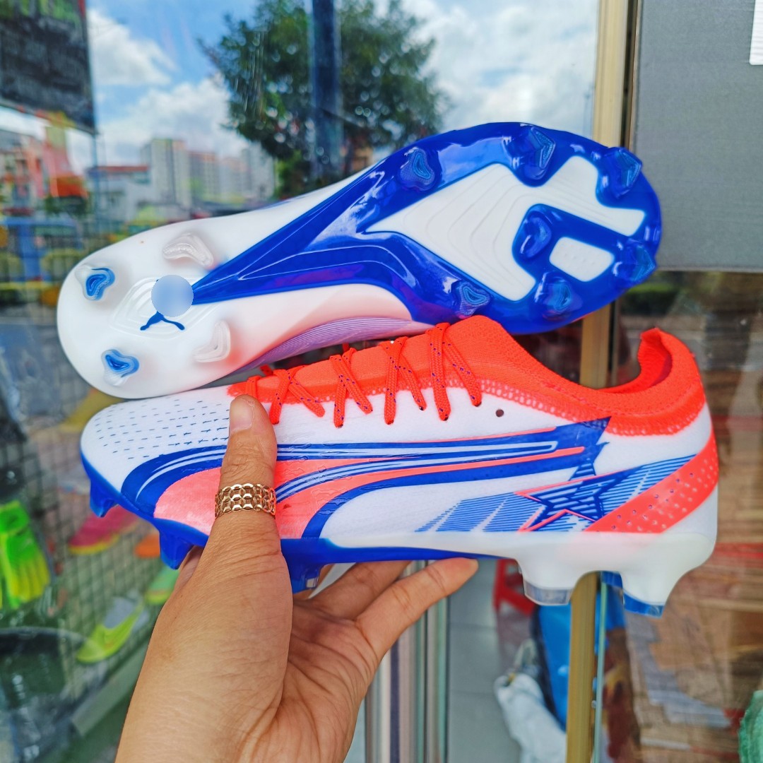 giày đá bóng puma ultra ultimate fg ( tặng tất + túi rut + hộp )