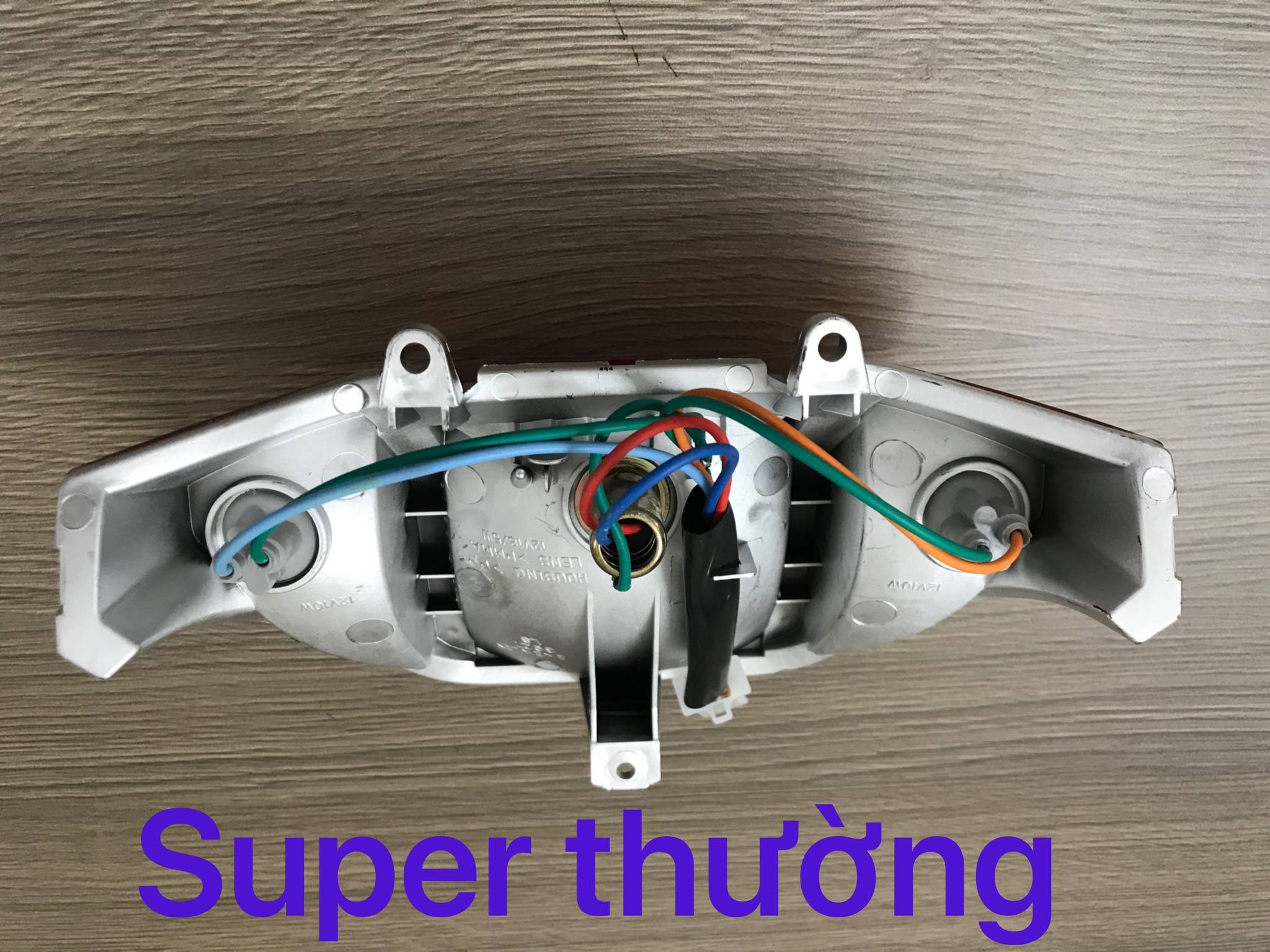 [HCM]Đèn hạu super Dream + đuôi bóng ( loại thường )