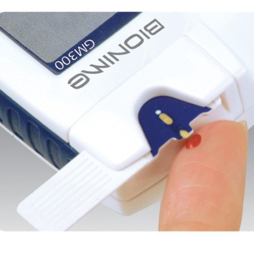 [HCM]Que thử đường huyết BIONIME lọ 25 que