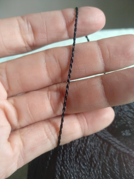 Chỉ dù thái sợi se tròn 1mm màu đen 100g