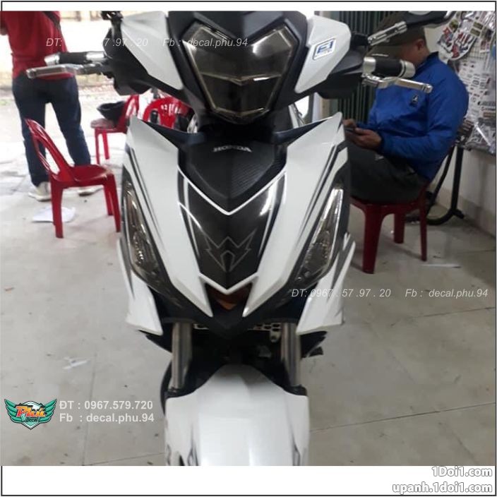 Tem rời Winner GTR Trắng đen (B)