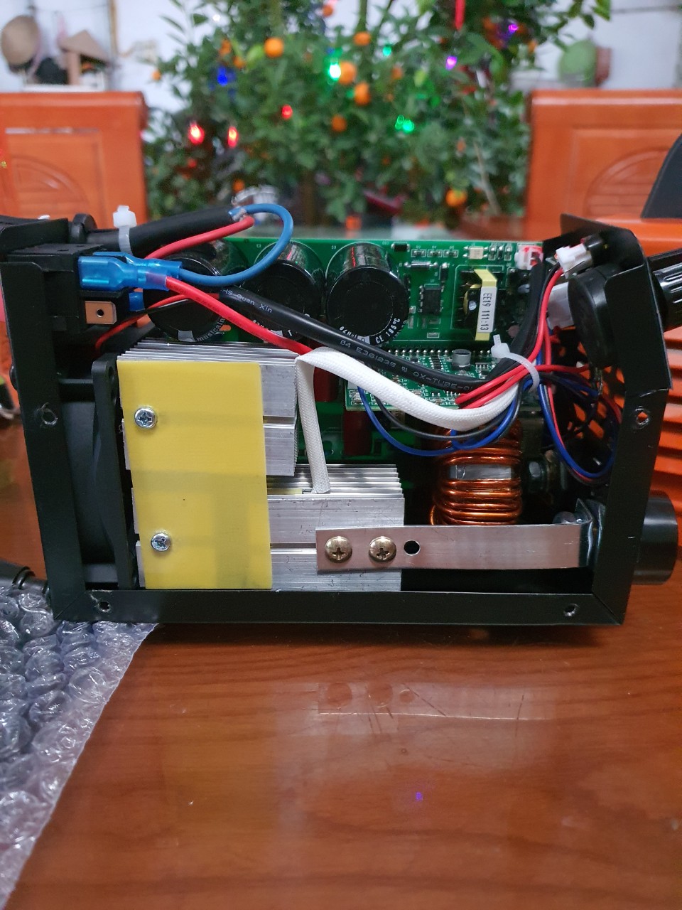 Máy hàn điện tử, hàn que mini TANAKA, dùng được que 1.6-3.2