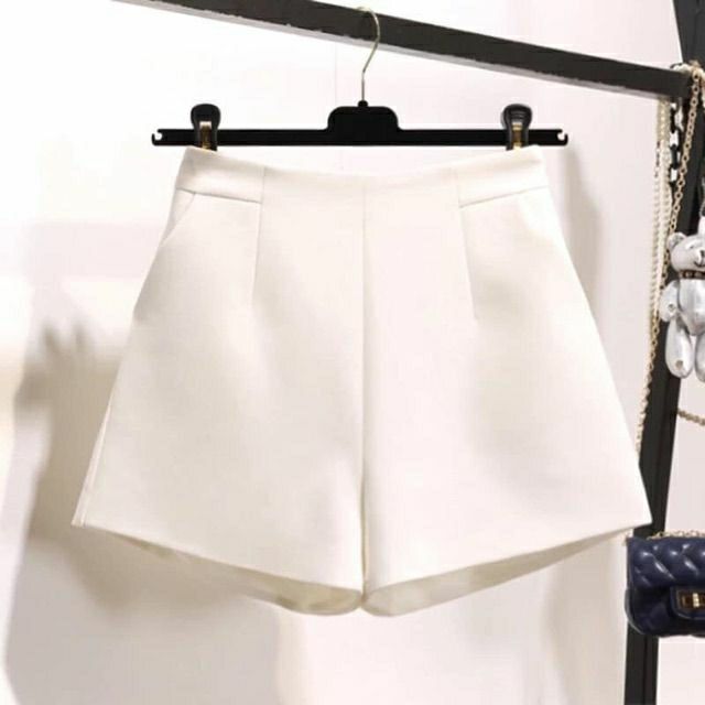 QUẦN SHORT CẠP CAO TÔN DÁNG XINH