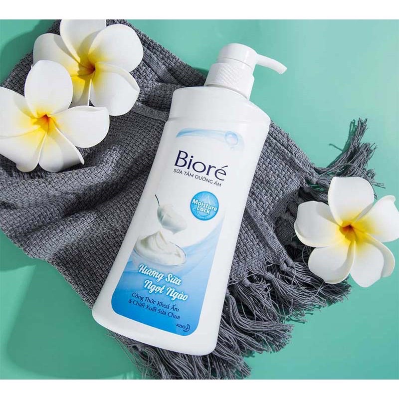 Sữa Tắm Mịn Da Biore 530g
