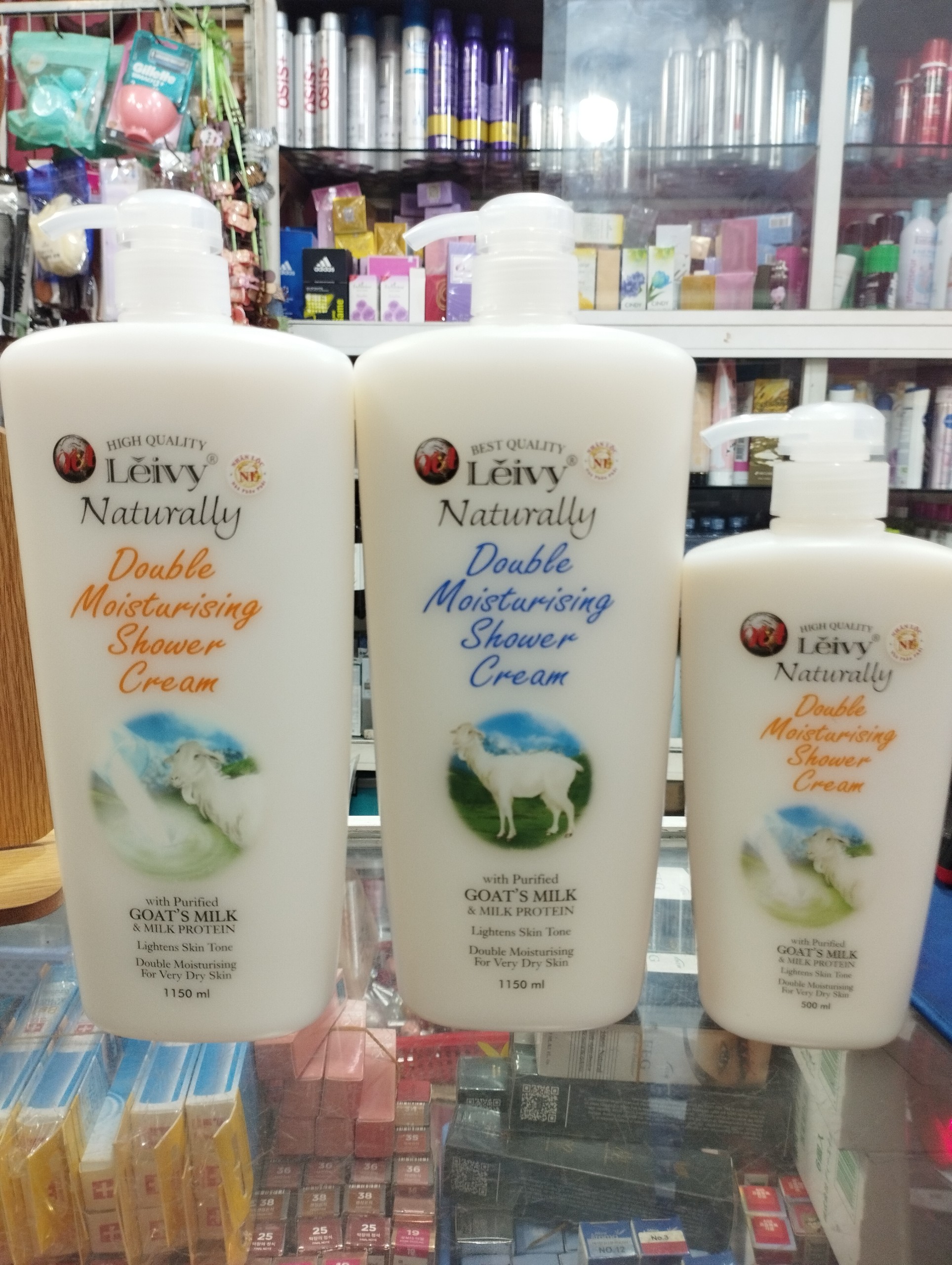 Sữa tắm trắng da, dưỡng ẩm Leivy