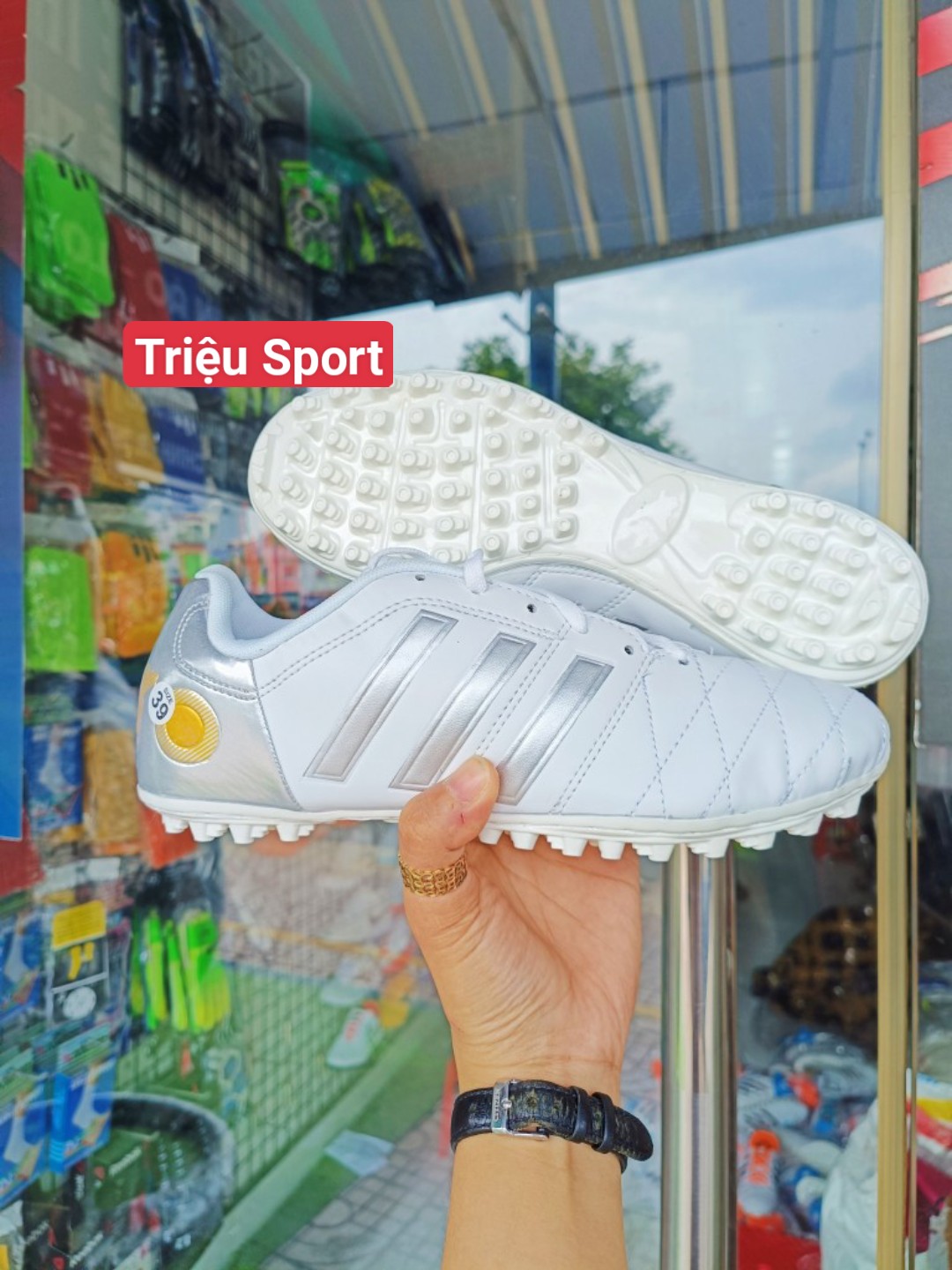 giày đá bóng 3 sọc 11 pro Toni Kroos winpro (tặng tất )