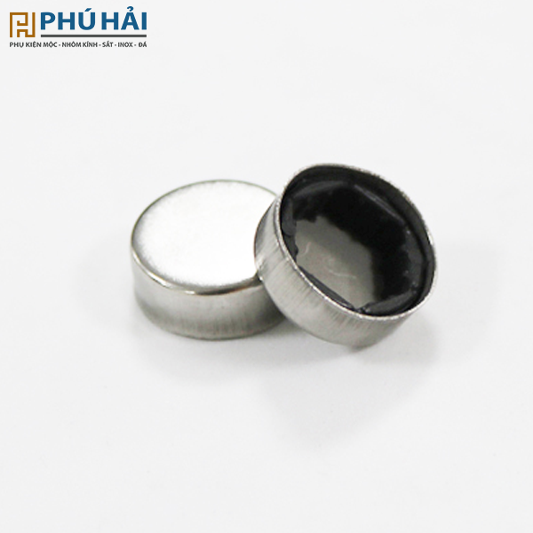 Nắp chụp chân cầu thang