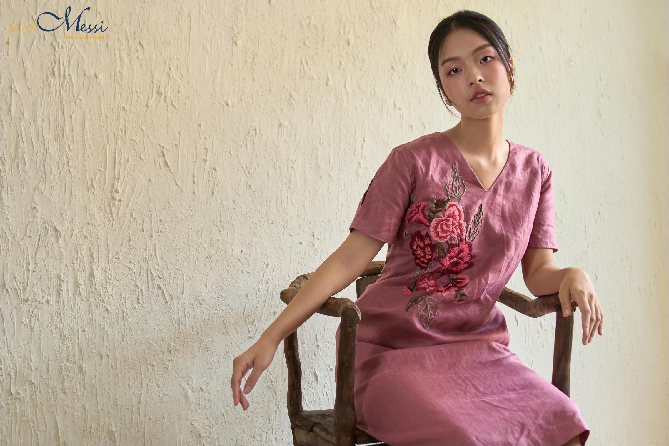 Đầm linen thêu tay VERITY- MaxMessi