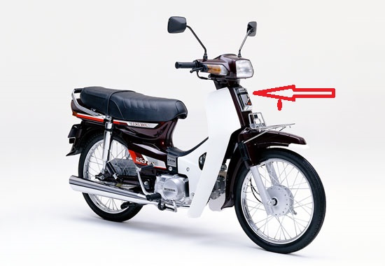mặt nạ xe Honda Dream2