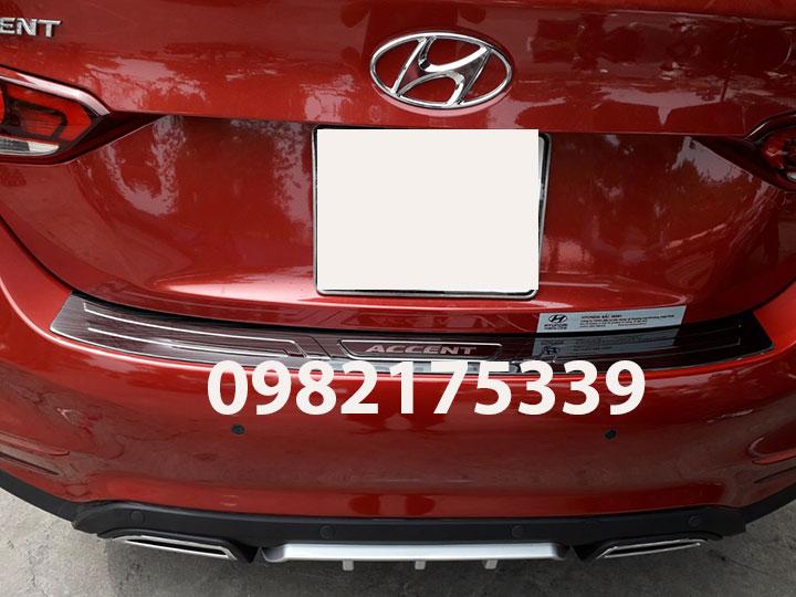 Nẹp chống trầy cốp sau Accent 2018-2020