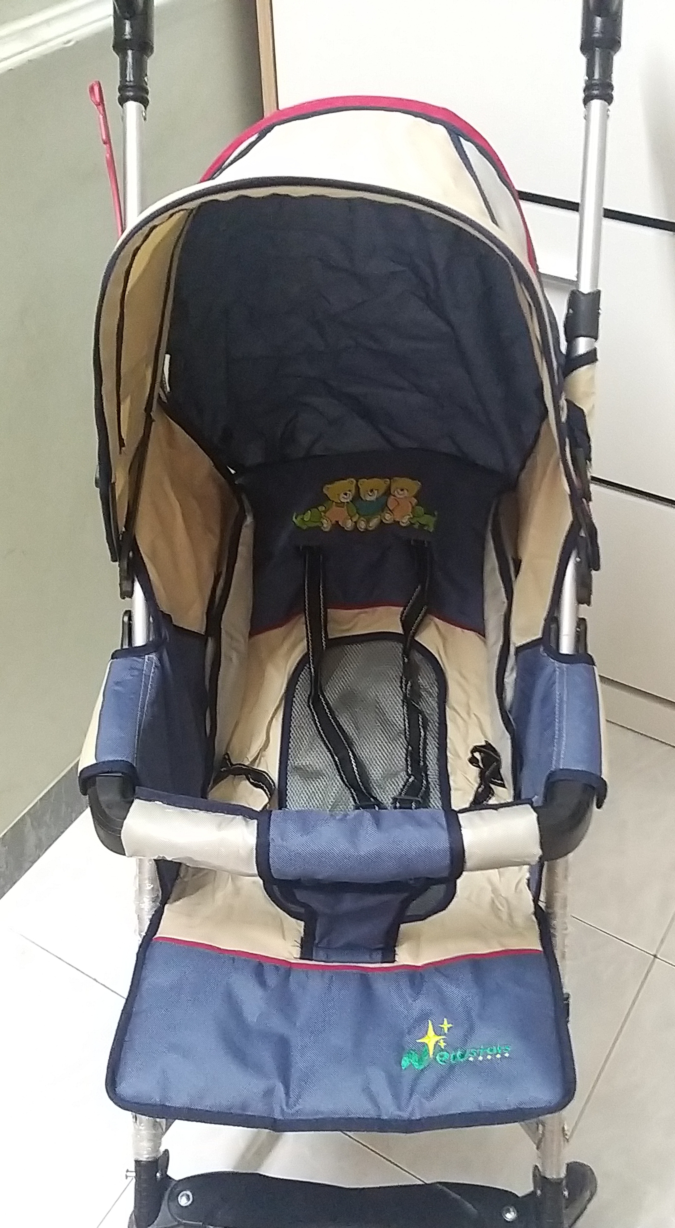 Xe đẩy trẻ em N1188F