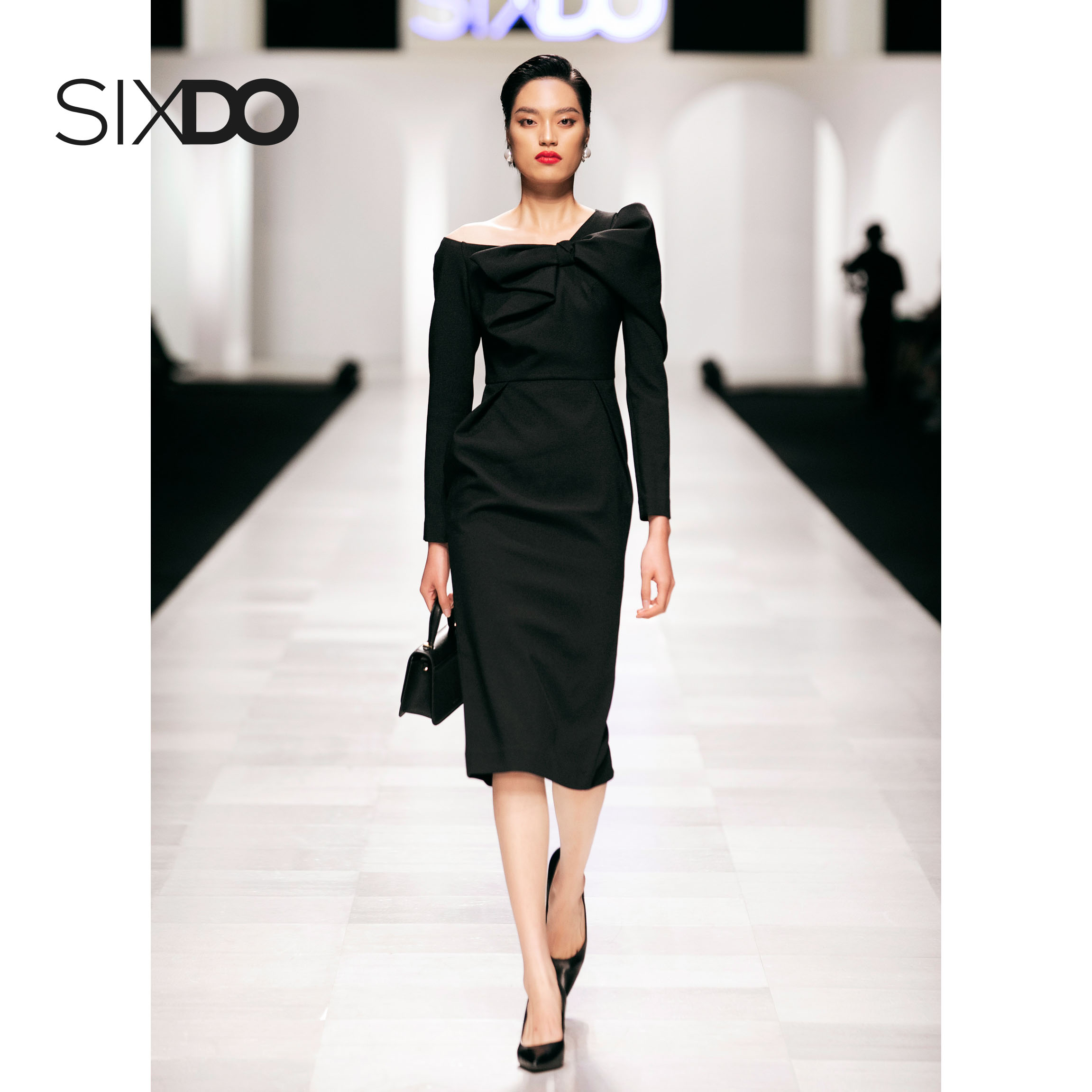Đầm lệch vai cổ nơ thời trang SIXDO (Bowtie Midi Raw Dress)