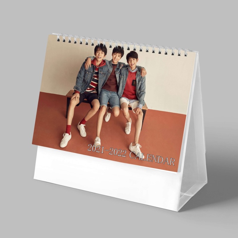 (Lịch 2021 - 2022) Lịch để bàn in hình nhóm nhạc TFBOYS idol thần tượng CHỮ NHẬT NGANG dễ thương xinh xắn