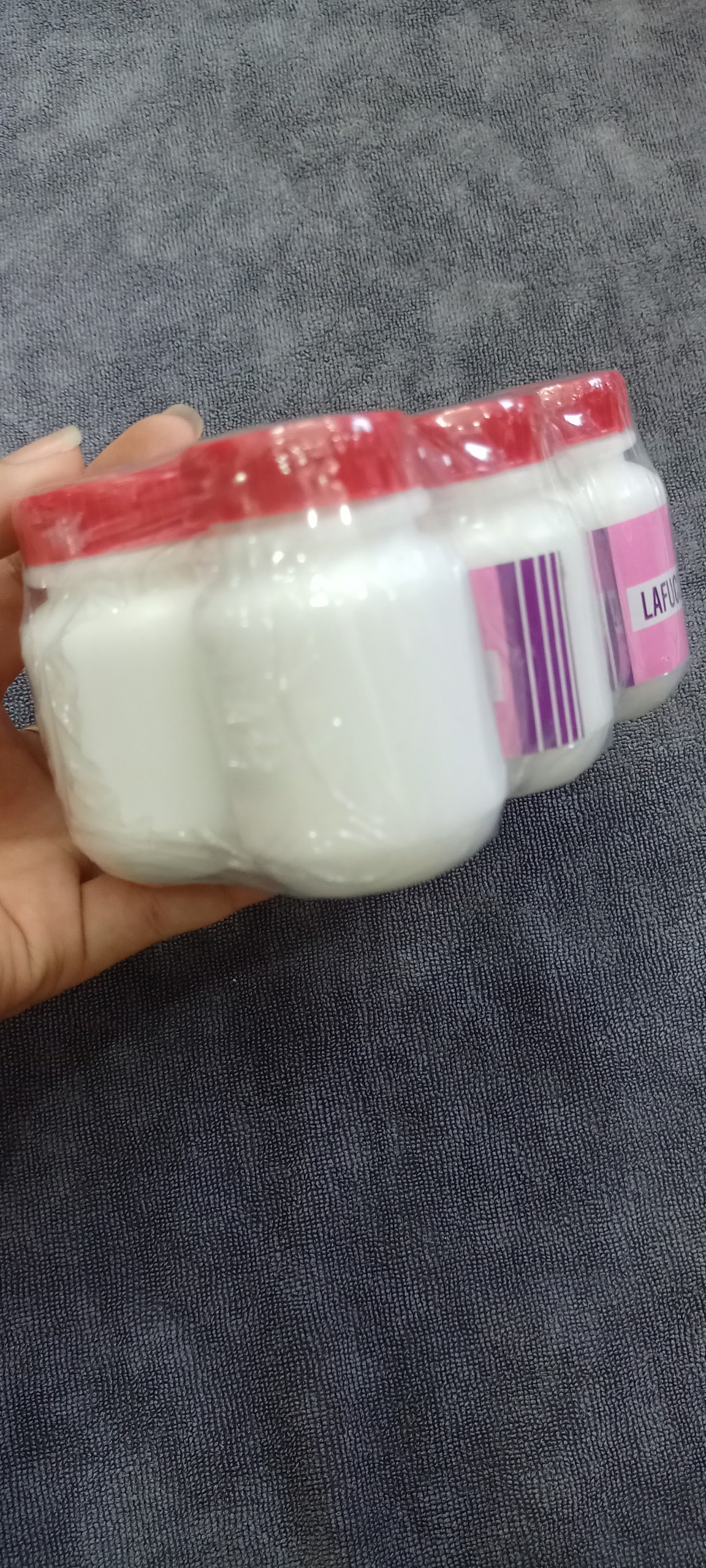 [HCM]6 lọ mềm da dùng để cắt da móng tay chân - phulieutocthuduc