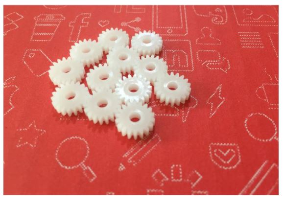 Bánh răng 18 răng trục 3mm giá bán lẻ