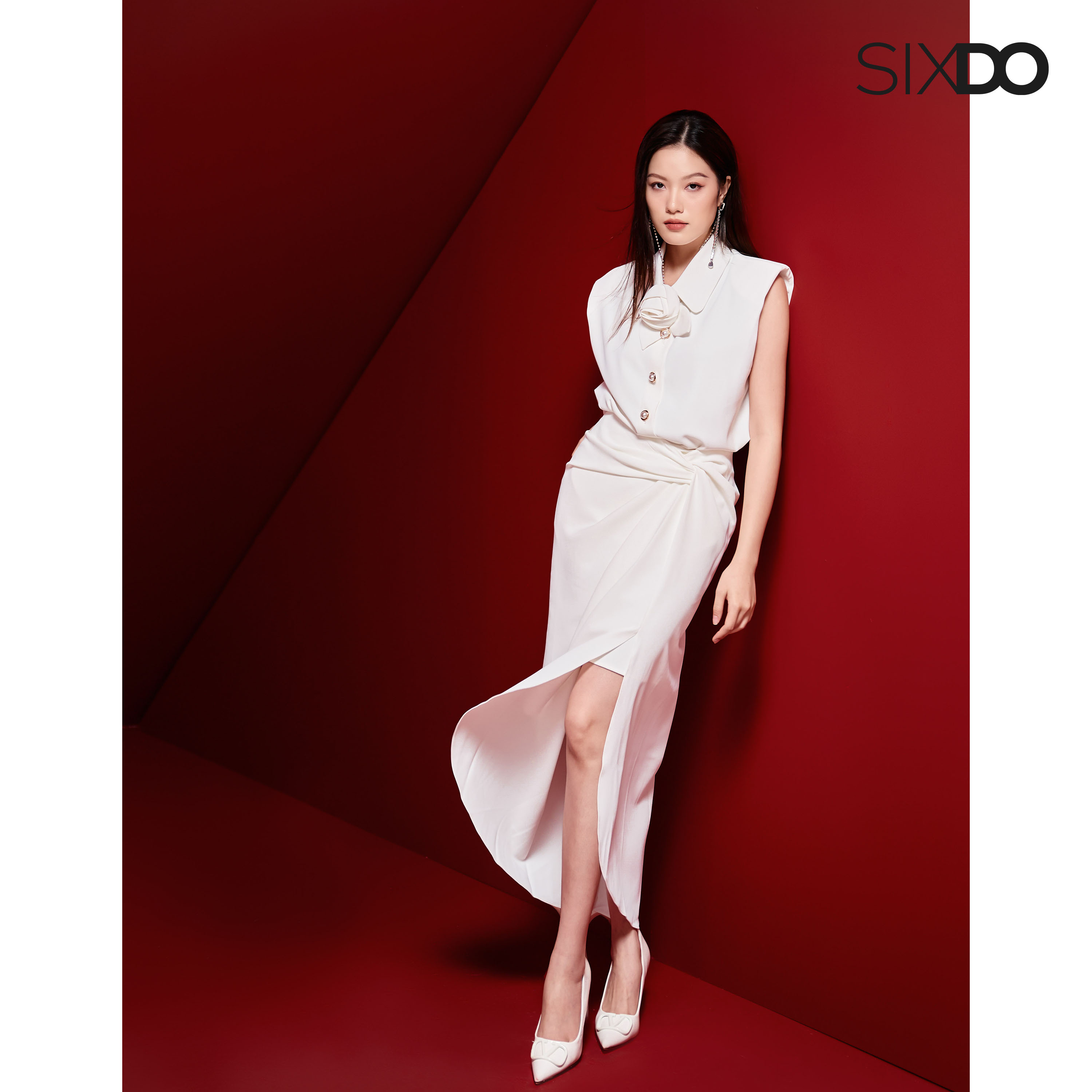 Chân váy lụa trắng xẻ vạt SIXDO (White Split-side Midi Silk Skirt)